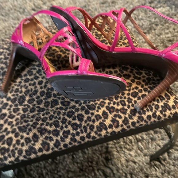 Lauren by Ralph Lauren Strappy pink high heeled sandals. - Picture 5 of 7